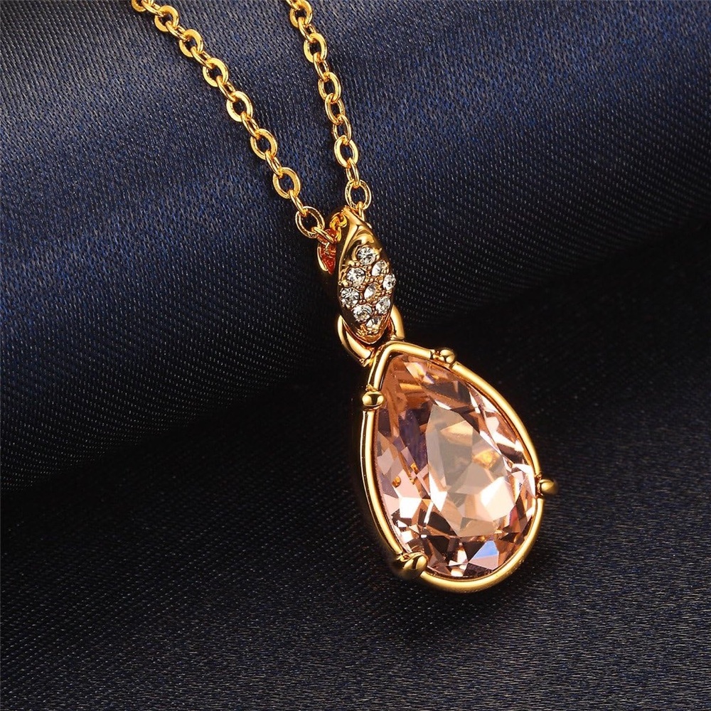 Swarovski Pendant Necklace